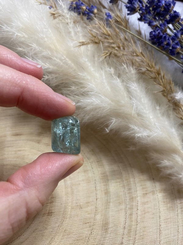 Wunderschöner klarer Aquamarin Kristall
